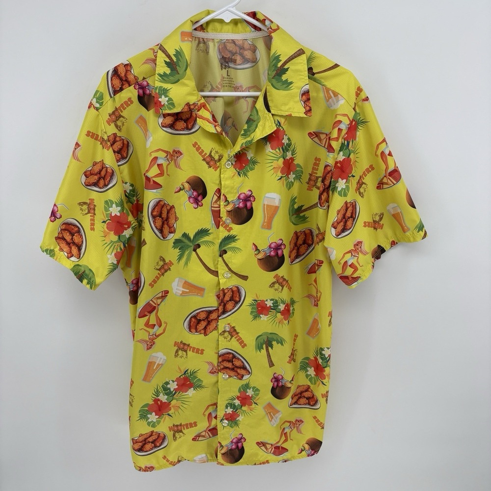 Rare Hooters Hawaiian Button Shirt Upf 50 Moisture Wicking Tech Tropical Men L